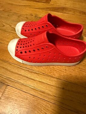 Native Shoes Kids Red Slip-On Water Shoes with White Toe